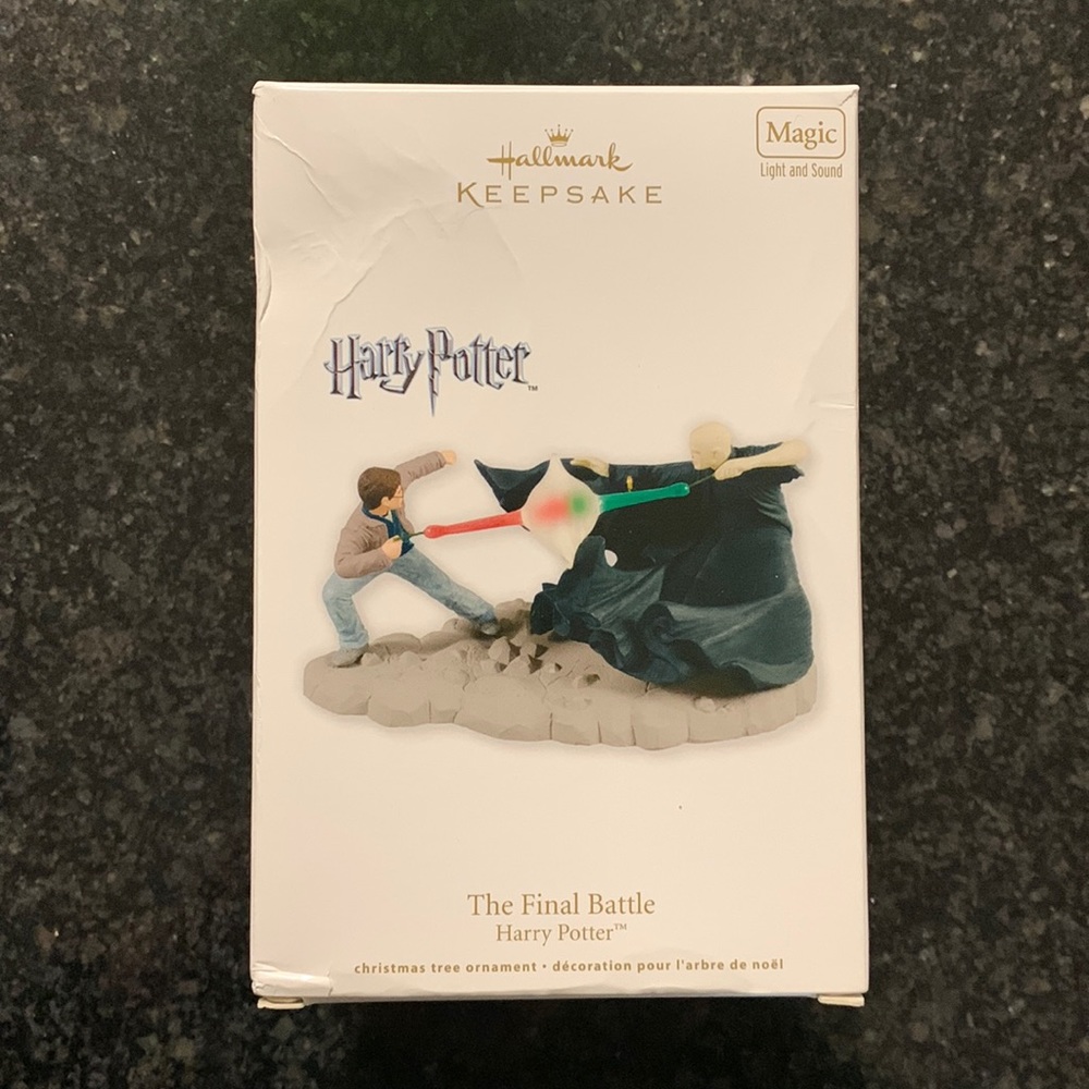 Harry Potter Hallmark Keepsake. The final battle.